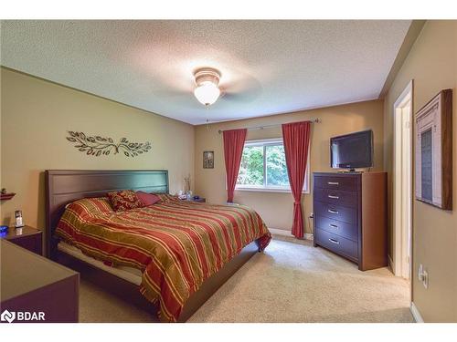 3330 Line 6 North Line, Sugarbush, ON - Indoor Photo Showing Bedroom