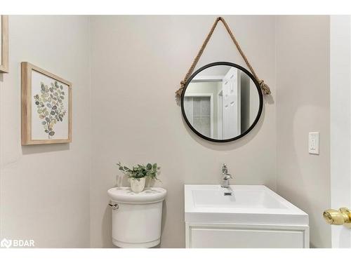1067 Leslie Drive, Alcona, ON - Indoor Photo Showing Bathroom