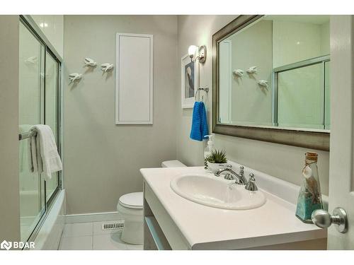 65 Turtle Path, Brechin, ON - Indoor Photo Showing Bathroom