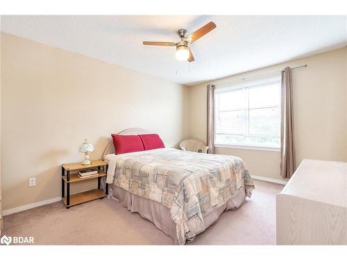 38 River Ridge Road, Barrie, ON - Indoor Photo Showing Bedroom