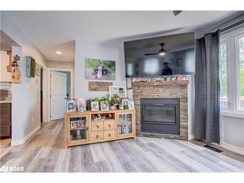 447 Sundial Drive, Orillia, ON - Indoor Photo Showing Living Room With Fireplace