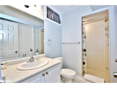 1117 Westmount Avenue, Innisfil, ON - Indoor Photo Showing Bathroom