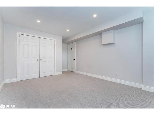 150 Mapleton Avenue, Barrie, ON - Indoor Photo Showing Other Room