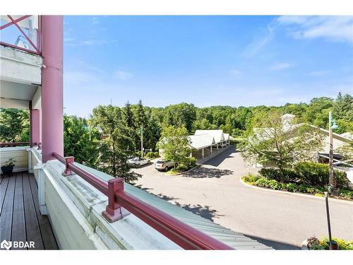 208-110 Steamship Bay, Gravenhurst, ON - Outdoor