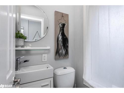 1189 Inniswood Street, Innisfil, ON - Indoor Photo Showing Bathroom