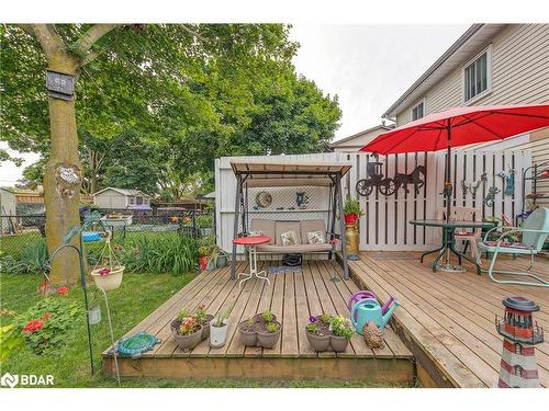 330 Browning Trail, Barrie, ON - Outdoor