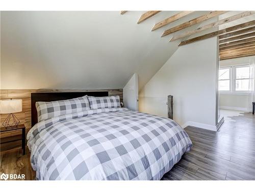 5385 Twidale Street, Niagara Falls, ON - Indoor Photo Showing Bedroom