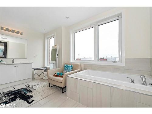 90 William Duncan Road Road, Toronto, ON - Indoor Photo Showing Bathroom