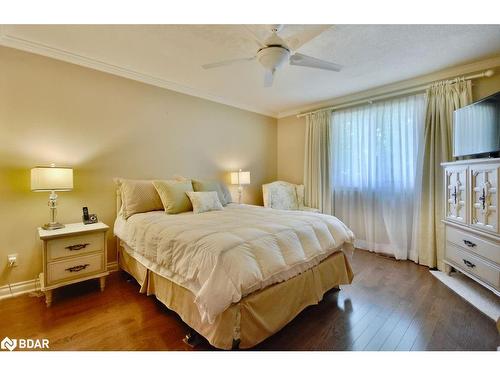 67 Woodcrest Road, Barrie, ON - Indoor Photo Showing Bedroom