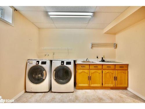 67 Woodcrest Road, Barrie, ON - Indoor Photo Showing Laundry Room