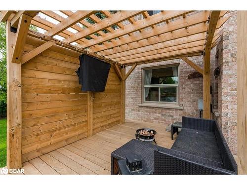 2107 Fennell Drive, Innisfil, ON - Outdoor With Exterior
