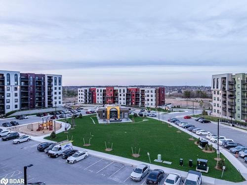 506-4 Spice Way, Barrie, ON - Outdoor With View