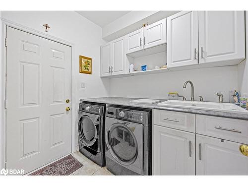 66 Penvill Trail, Barrie, ON - Indoor Photo Showing Laundry Room