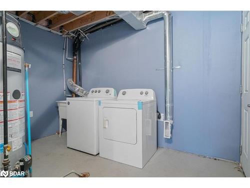 30 Andean Lane, Barrie, ON - Indoor Photo Showing Laundry Room