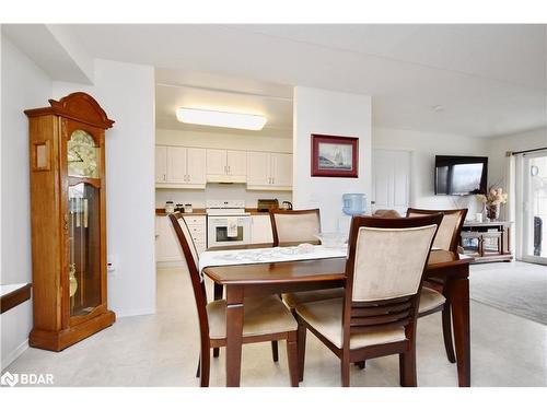 315-333 Lafontaine Road, Tiny, ON - Indoor Photo Showing Dining Room