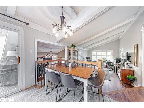 2263 25Th Sideroad, Innisfil, ON - Indoor Photo Showing Dining Room