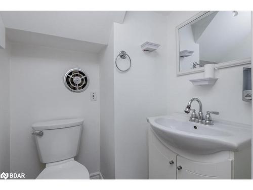 198 Barrie Road, Orillia, ON - Indoor Photo Showing Kitchen With Double Sink