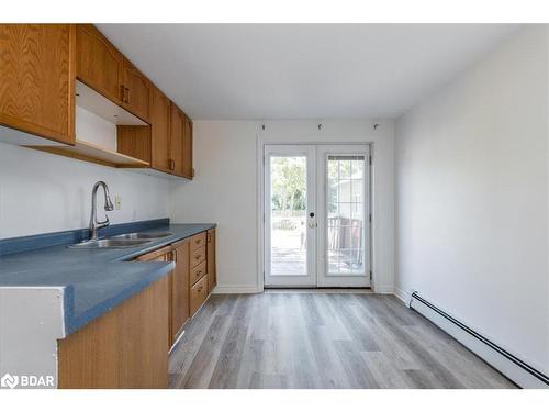 198 Barrie Road, Orillia, ON - Indoor Photo Showing Laundry Room