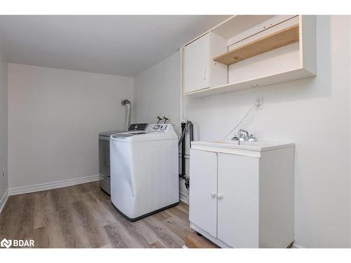 198 Barrie Road, Orillia, ON - Indoor Photo Showing Laundry Room