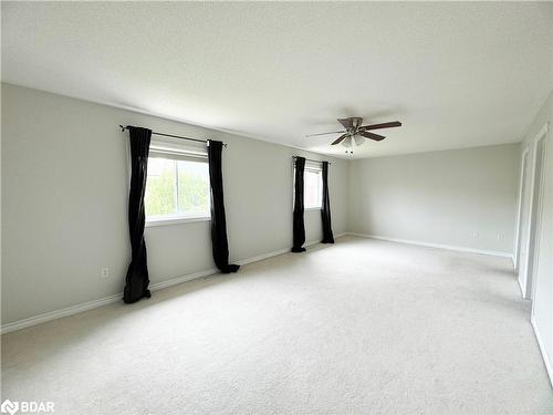 131 Prince William Way, Barrie, ON - Indoor Photo Showing Other Room