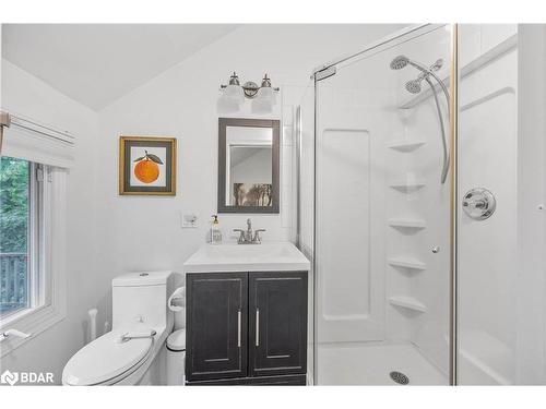 1241 Bass Lake Sideroad E, Oro-Medonte, ON - Indoor Photo Showing Bathroom