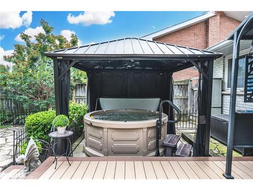47 Davies Crescent, Barrie, ON - Outdoor With Deck Patio Veranda With Exterior