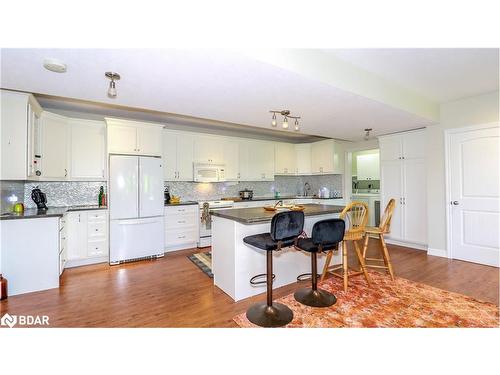 65 Big Sound Road, Mcdougall, ON - Indoor Photo Showing Kitchen