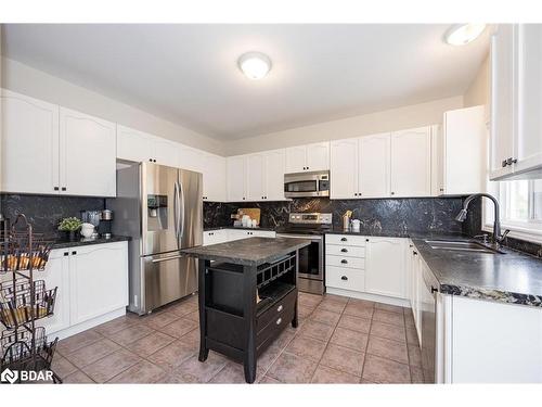 50 Dunnett Drive, Barrie, ON - Indoor Photo Showing Kitchen