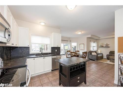 50 Dunnett Drive, Barrie, ON - Indoor Photo Showing Kitchen