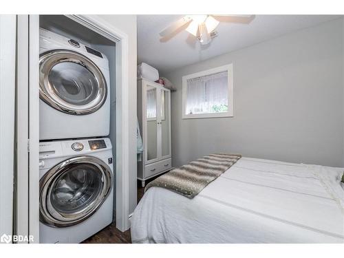 20 Frontier Avenue, Orillia, ON - Indoor Photo Showing Laundry Room