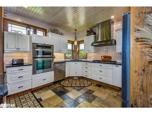 778 Maxwell Settlement Road, Bancroft, ON - Indoor Photo Showing Kitchen With Upgraded Kitchen