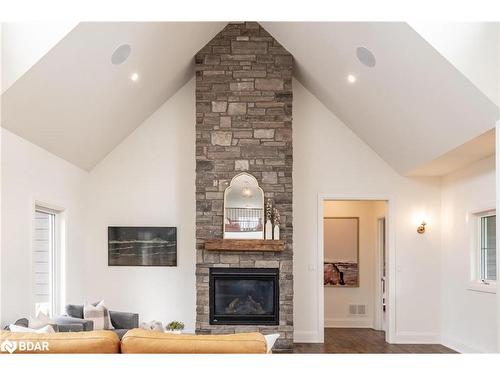 16 Gelderland Crescent, Oro-Medonte, ON - Indoor Photo Showing Other Room With Fireplace