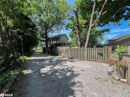 4351 Burch Place, Niagara Falls, ON - Outdoor