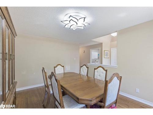 69 Miller Drive, Barrie, ON - Indoor Photo Showing Dining Room