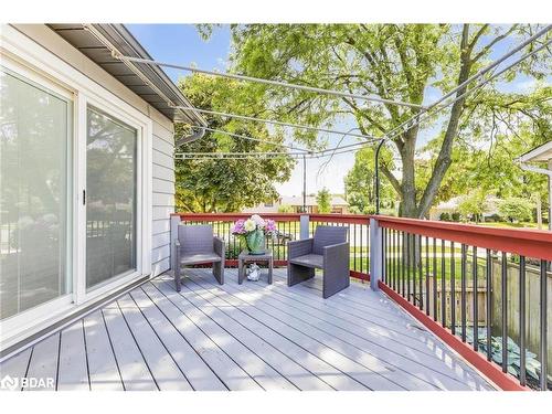 650 Jennifer Crescent, Burlington, ON - Outdoor With Deck Patio Veranda With Exterior