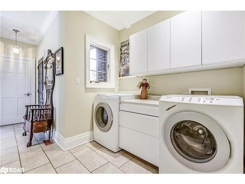 380 Nassau Street, Niagara-On-The-Lake, ON - Indoor Photo Showing Laundry Room