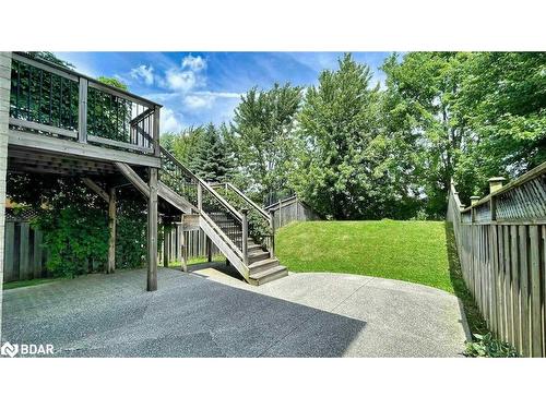 732 Zermatt Drive, Waterloo, ON - Outdoor