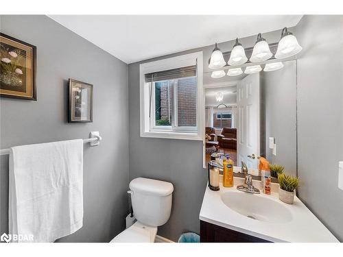 4 Ginger Drive, Barrie, ON - Indoor Photo Showing Bathroom