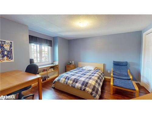 33 Brown Street, Guelph, ON - Indoor Photo Showing Bedroom