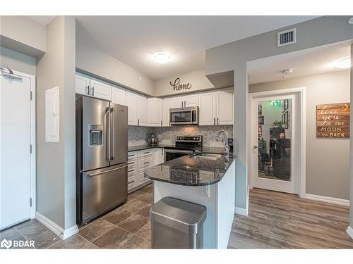 405-302 Essa Road, Barrie, ON - Indoor Photo Showing Kitchen With Stainless Steel Kitchen With Double Sink