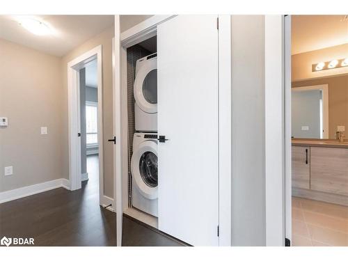 412-8 Culinary Lane Lane, Barrie, ON - Indoor Photo Showing Laundry Room