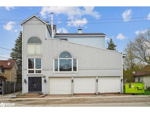 48 Main Street, East Gwillimbury, ON - Outdoor