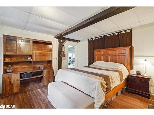 48 Main Street, East Gwillimbury, ON - Indoor Photo Showing Bedroom