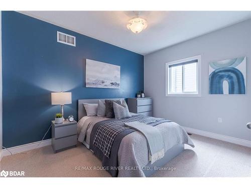 952 Avery Avenue, Peterborough, ON - Indoor Photo Showing Bedroom