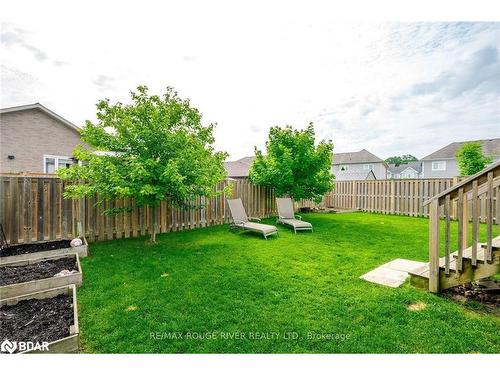 952 Avery Avenue, Peterborough, ON - Outdoor With Backyard