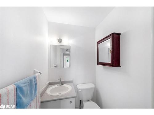 9 Brown Wood Drive, Barrie, ON - Indoor Photo Showing Bathroom