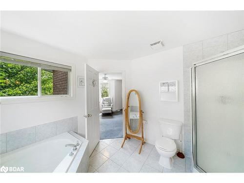 9 Brown Wood Drive, Barrie, ON - Indoor Photo Showing Bathroom