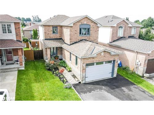 7 Hemlock Court, Barrie, ON - Outdoor