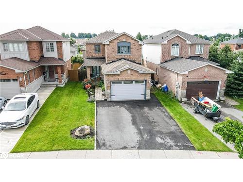 7 Hemlock Court, Barrie, ON - Outdoor