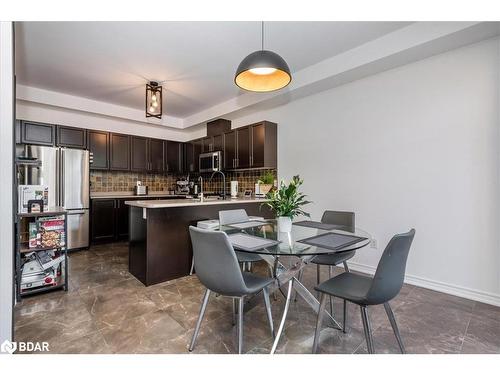 1327 Hunter Street, Innisfil, ON - Indoor Photo Showing Dining Room